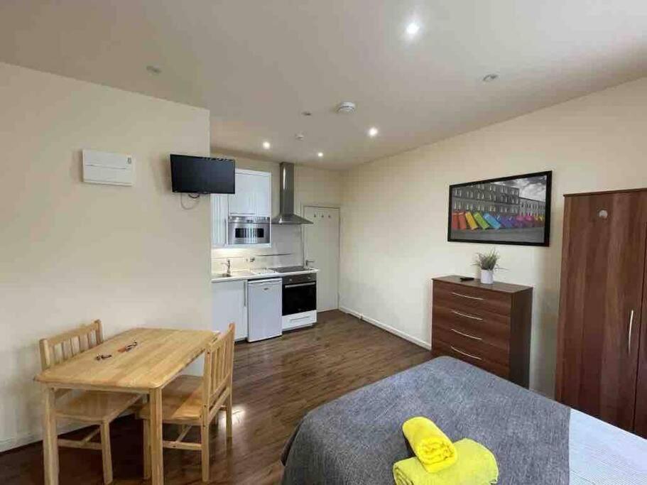 Studio 69 London Ngoại thất bức ảnh